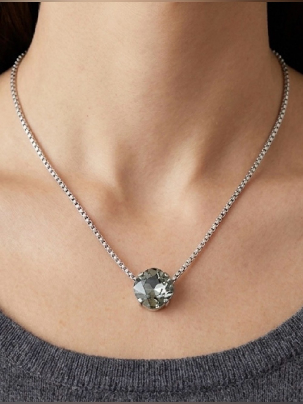 Sabika Gray Classics One Stone Necklace